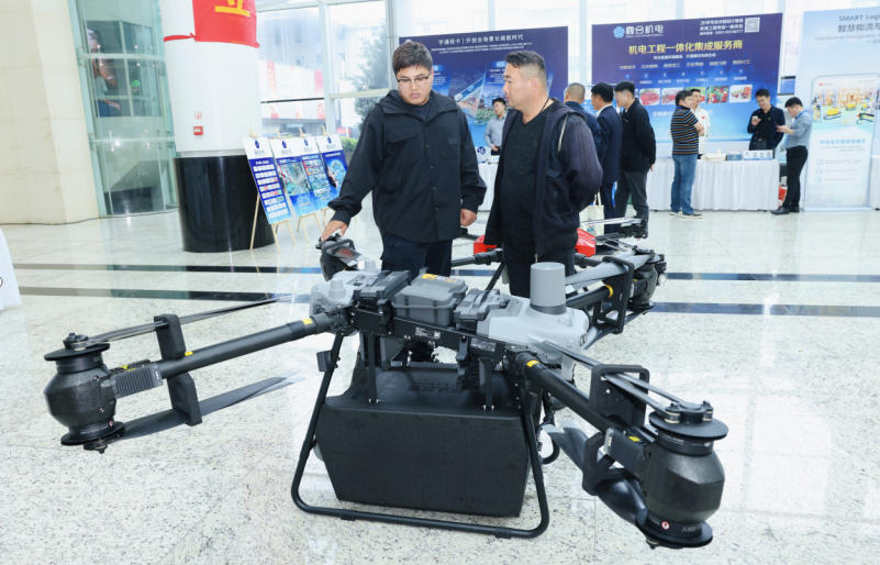 1760669814407079926.jpg 1760669814407079926.jpg