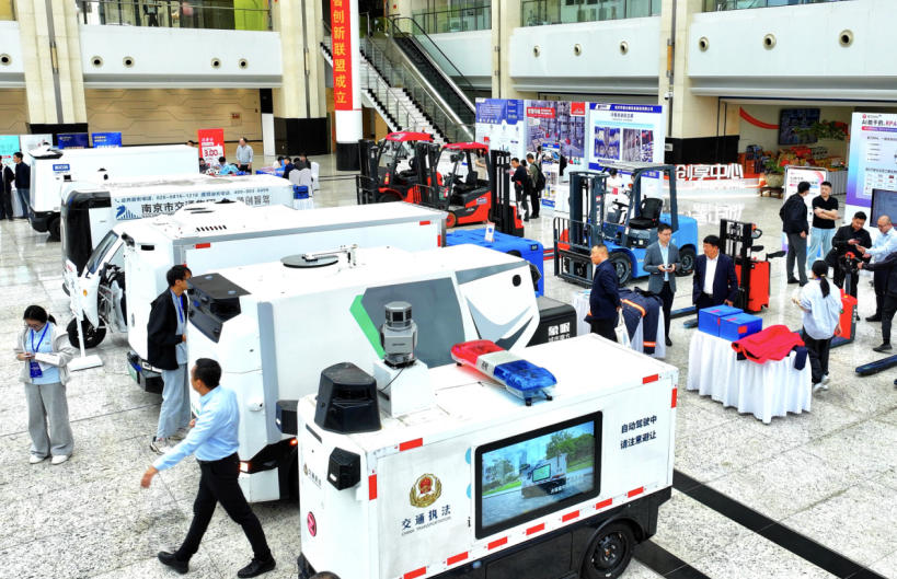 1760670258451086441.jpg 1760670258451086441.jpg